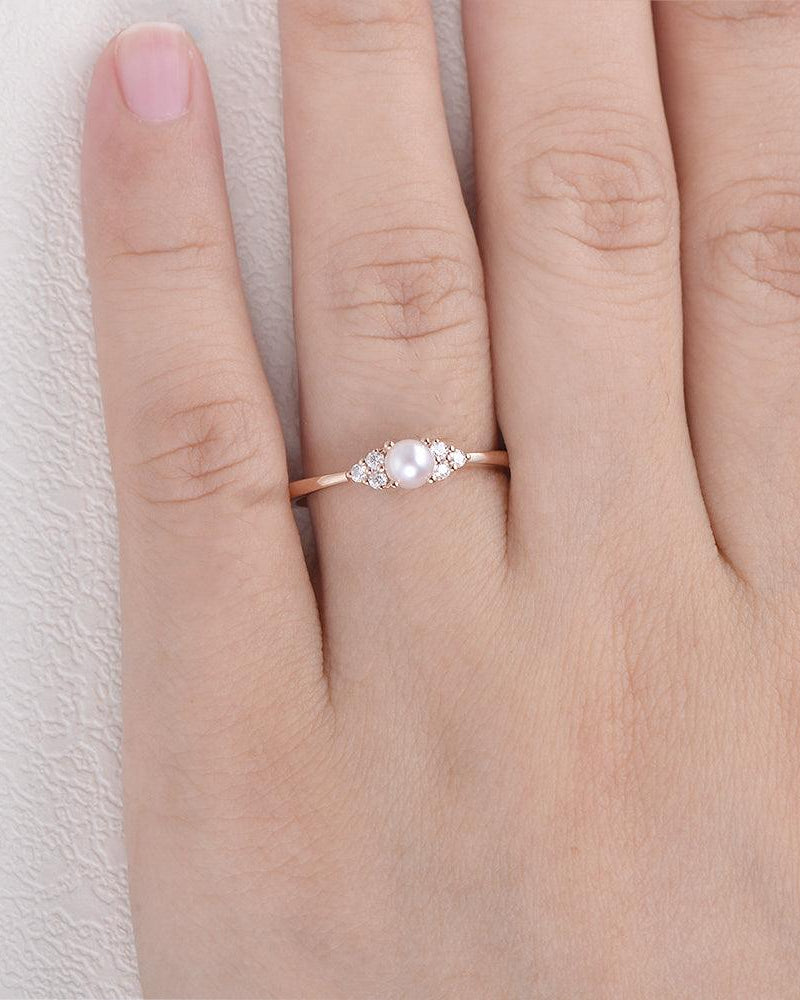 Akoya Pearl & Geometric Moissanite Rose Gold Ring - Felicegals