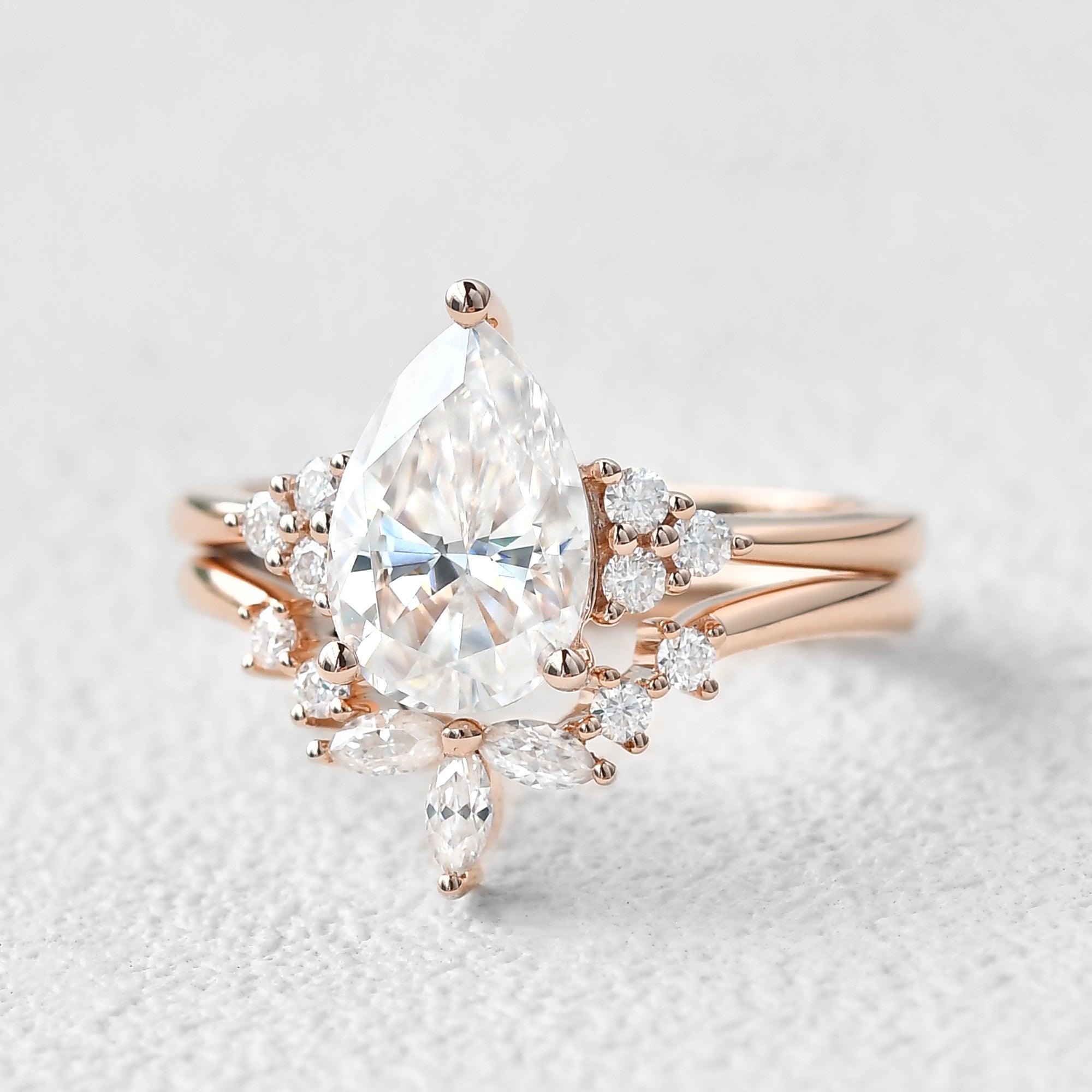 2.0ct Pear Shaped Moissanite Rose Gold Ring Set 2pcs - Felicegals 丨Wedding ring 丨Fashion ring 丨Diamond ring 丨Gemstone ring