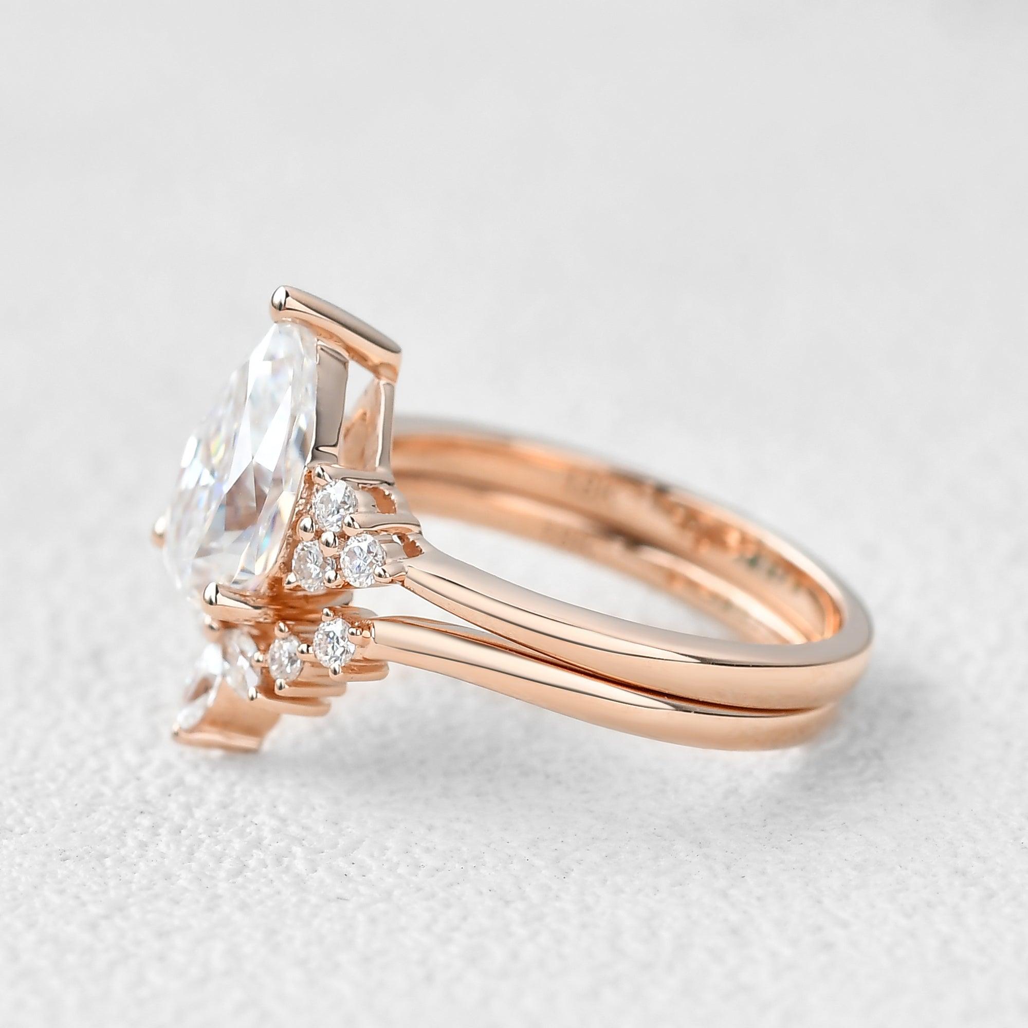 2.0ct Pear Shaped Moissanite Rose Gold Ring Set 2pcs - Felicegals 丨Wedding ring 丨Fashion ring 丨Diamond ring 丨Gemstone ring