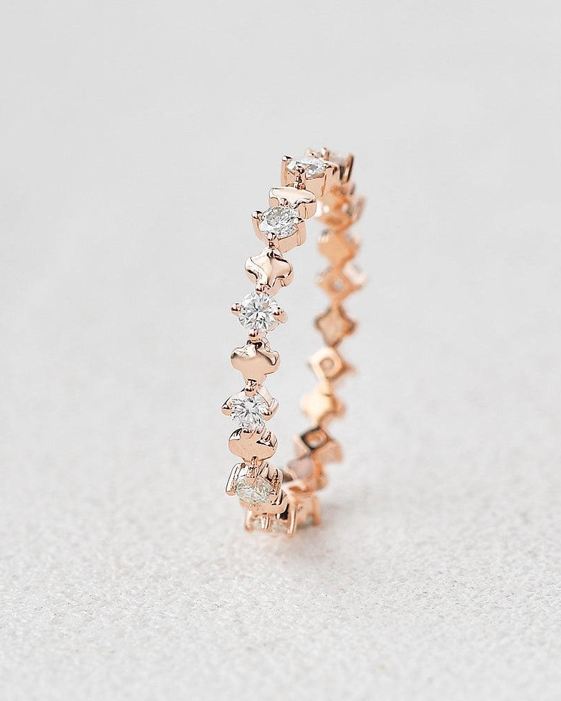 Moissanite Cluster Rose Gold Band - Felicegals 丨Wedding ring 丨Fashion ring 丨Diamond ring 丨Gemstone ring--Felicegals 丨Wedding ring 丨Fashion ring 丨Diamond ring 丨Gemstone ring