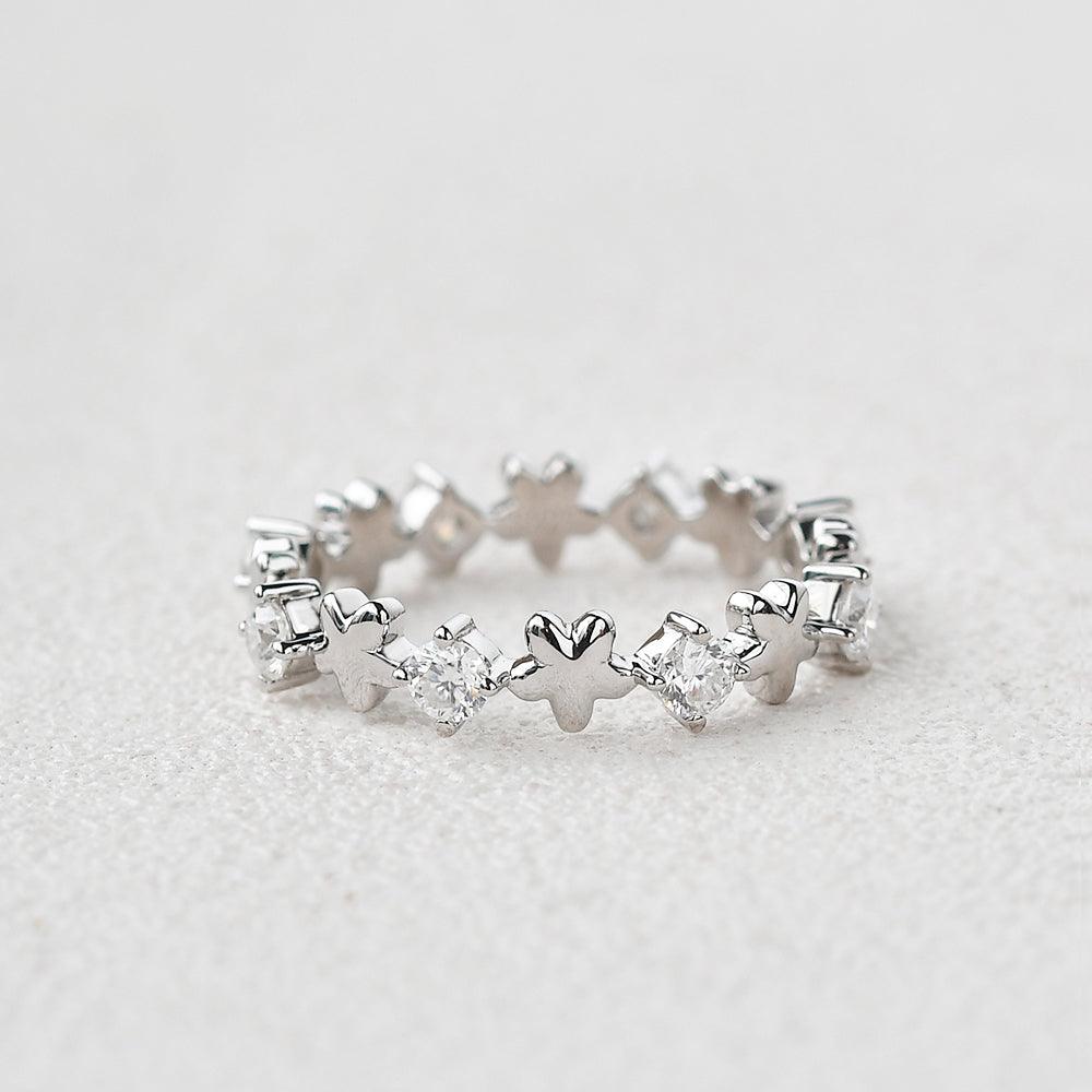 Moissanite Flower Inspied Cluster Rose Gold Band - Felicegals 丨Wedding ring 丨Fashion ring 丨Diamond ring 丨Gemstone ring--Felicegals 丨Wedding ring 丨Fashion ring 丨Diamond ring 丨Gemstone ring