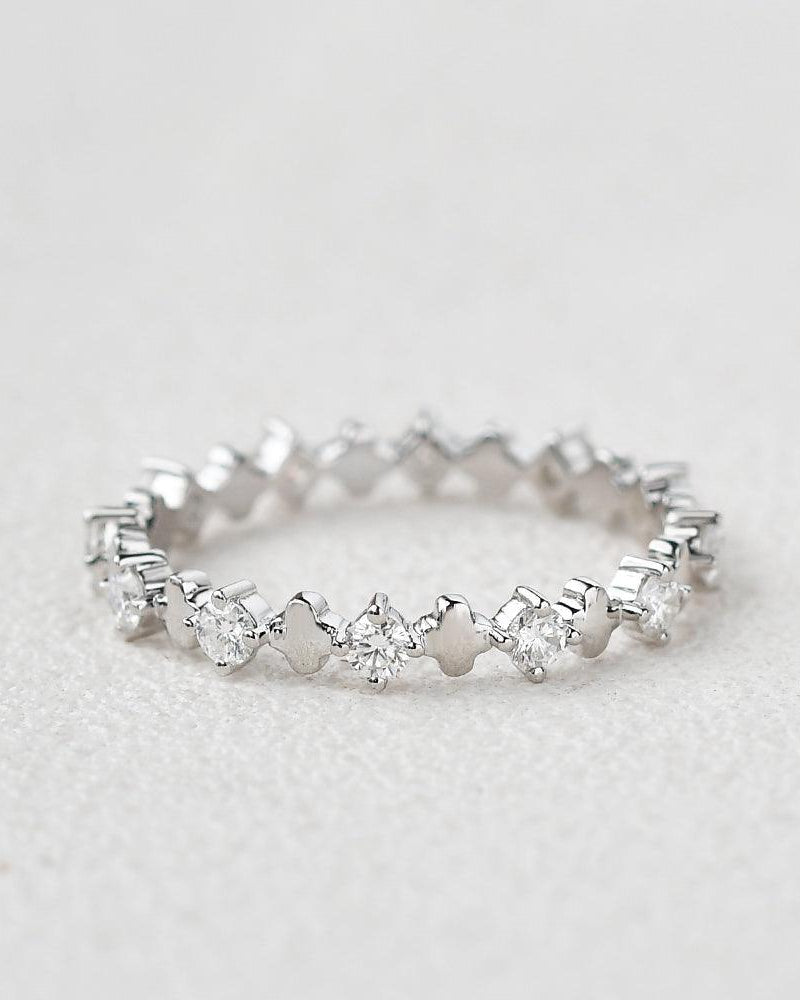 Moissanite Cluster Rose Gold Band - Felicegals 丨Wedding ring 丨Fashion ring 丨Diamond ring 丨Gemstone ring--Felicegals 丨Wedding ring 丨Fashion ring 丨Diamond ring 丨Gemstone ring