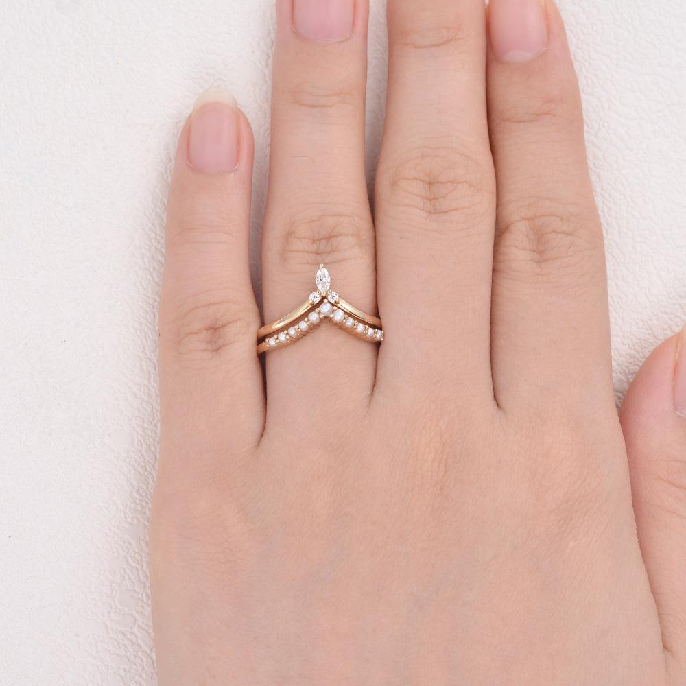 Curved Moissanite & Pearl Stacking Wedding Band Set 2pcs - Felicegals