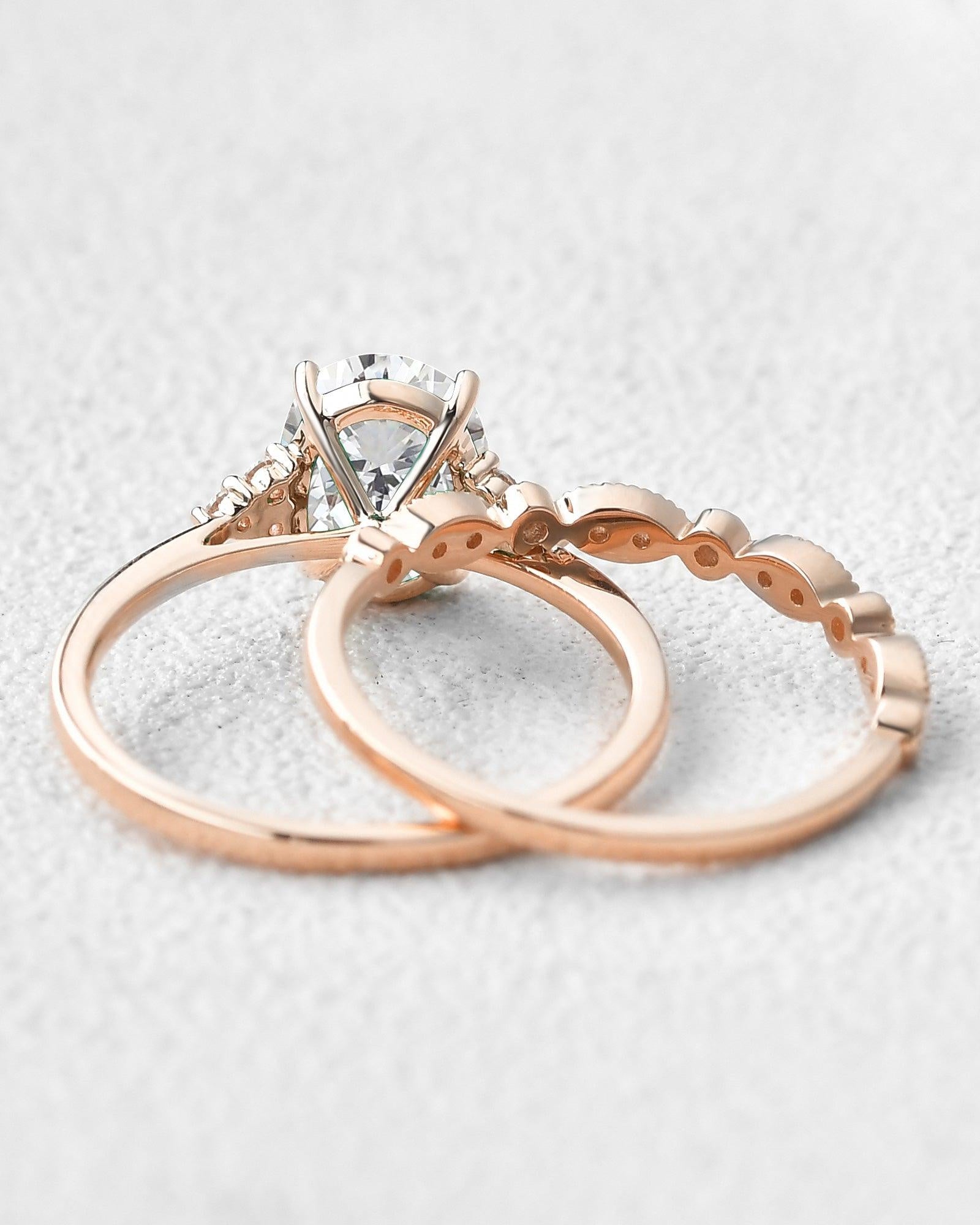 2.0ct Oval Cut Moissanite Vintage Cluster Ring Set 2pcs - Felicegals 丨Wedding ring 丨Fashion ring 丨Diamond ring 丨Gemstone ring