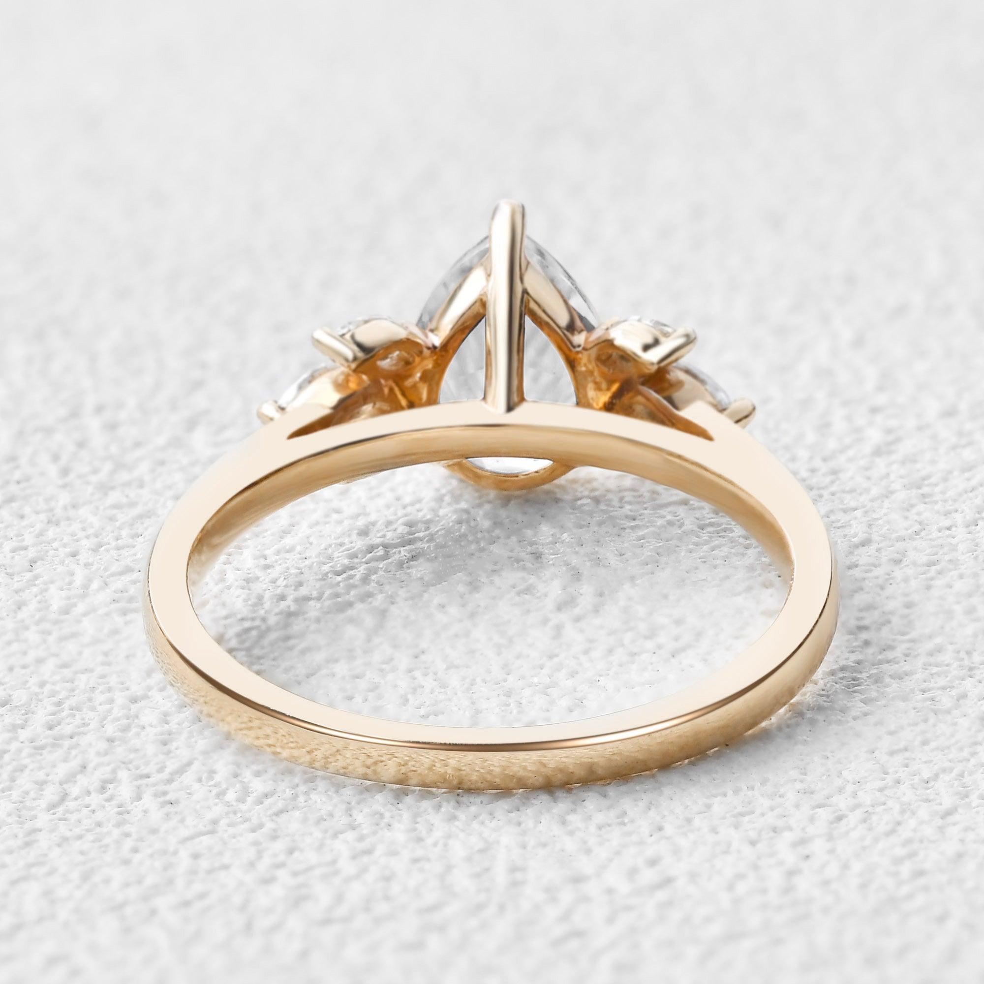 1.5ct Pear Shaped Moissanite Butterfly Cluster Ring - Felicegals 丨Wedding ring 丨Fashion ring 丨Diamond ring 丨Gemstone ring