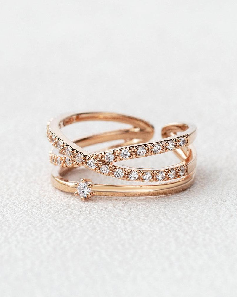 Criss Cross Moissanite Wedding Band - Felicegals 丨Wedding ring 丨Fashion ring 丨Diamond ring 丨Gemstone ring--Felicegals 丨Wedding ring 丨Fashion ring 丨Diamond ring 丨Gemstone ring