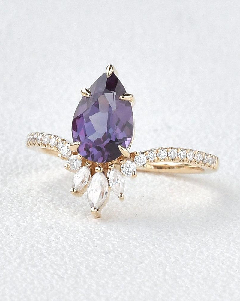 Lab Alexandrite & Moissanite Yellow Gold Ring - Felicegals