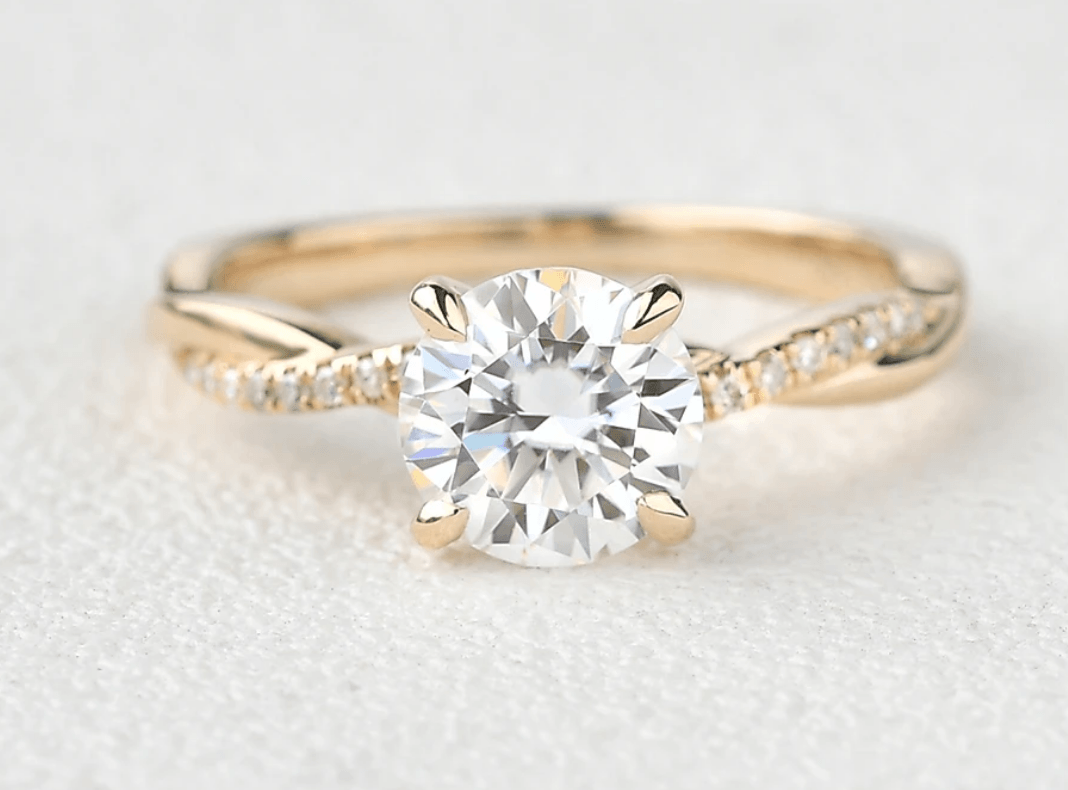 Custom ring for rikaj / 2ct Moissanite Classic 4 Prongs Bridal Ring - Felicegals 丨Wedding ring 丨Fashion ring 丨Diamond ring 丨Gemstone ring--Felicegals 丨Wedding ring 丨Fashion ring 丨Diamond ring 丨Gemstone ring