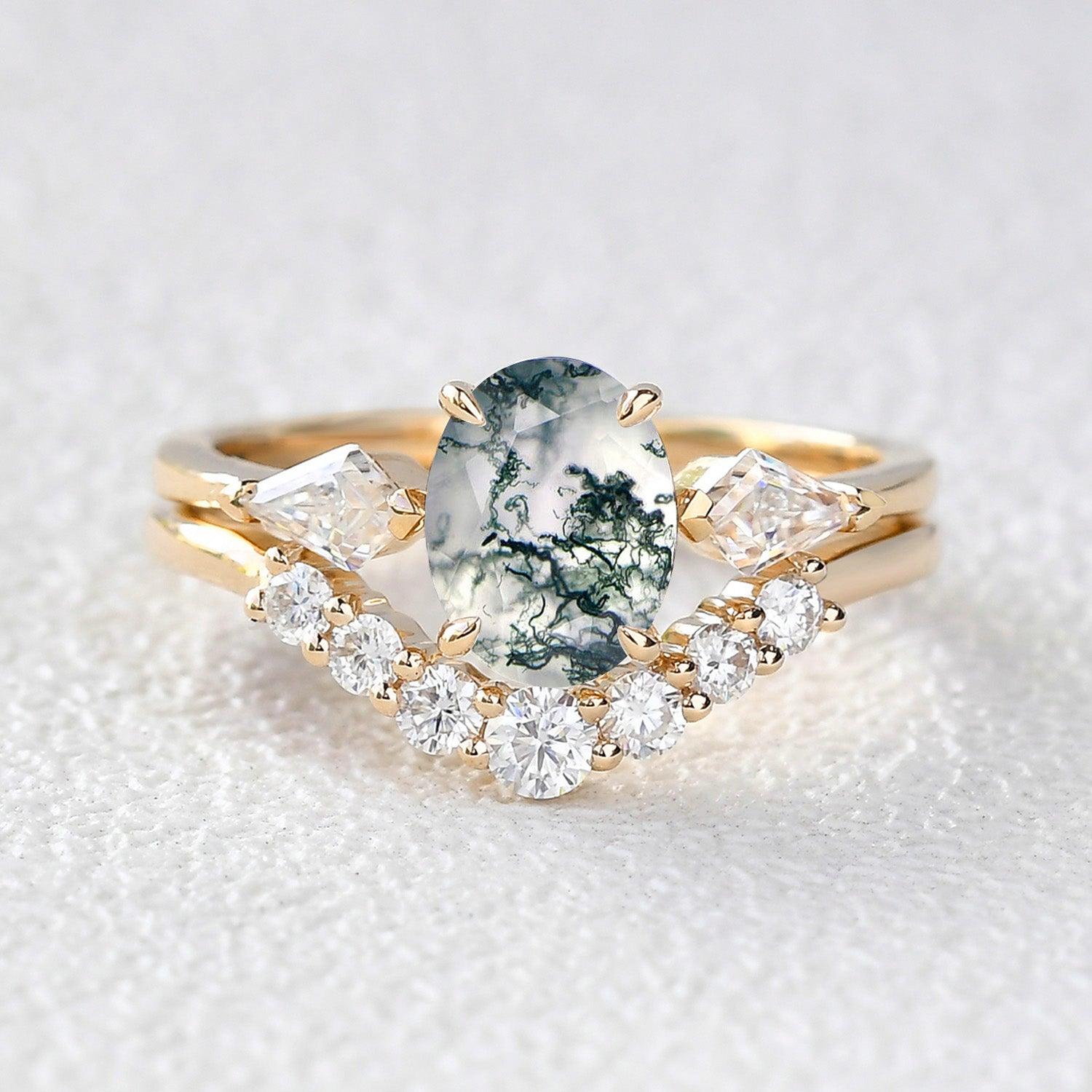 Oval Moss Agate Three Stone Engagement Ring Set 2pcs - Felicegals 丨Wedding ring 丨Fashion ring 丨Diamond ring 丨Gemstone ring