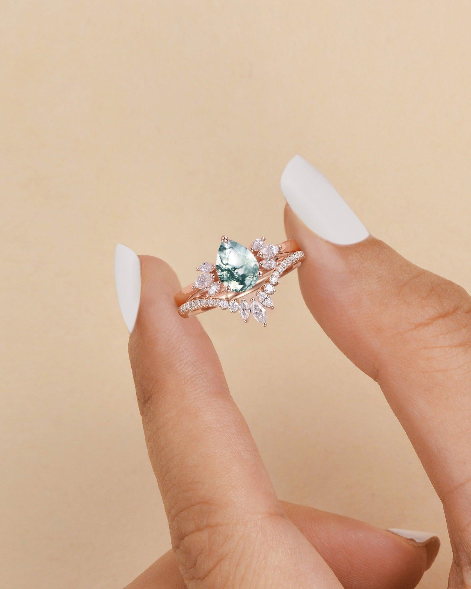 1.5ct Pear Shaped Moss Agate Butterfly Cluster Ring Set 2pcs - Felicegals 丨Wedding ring 丨Fashion ring 丨Diamond ring 丨Gemstone ring