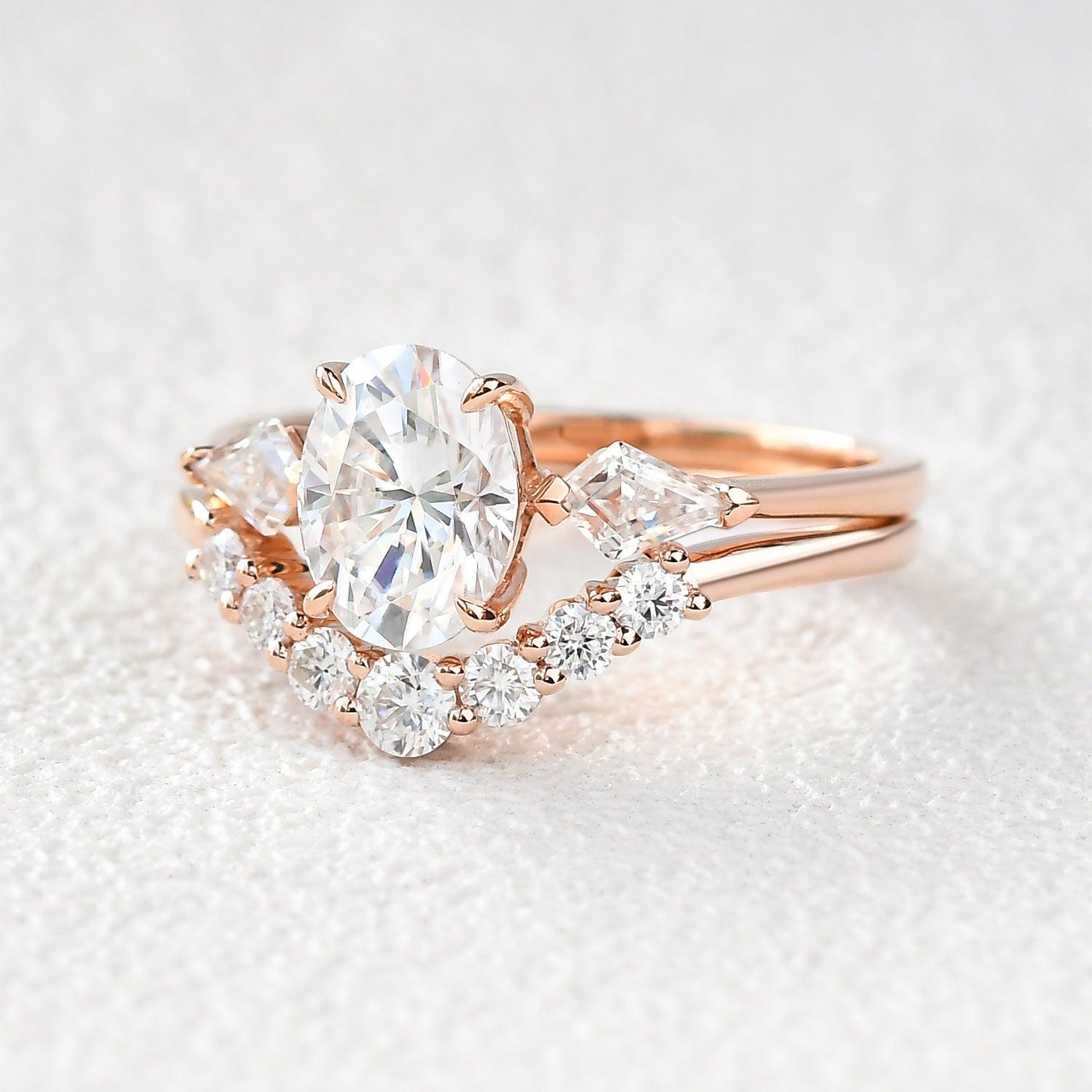 Oval Moss Agate Three Stone Engagement Ring Set 2pcs - Felicegals 丨Wedding ring 丨Fashion ring 丨Diamond ring 丨Gemstone ring