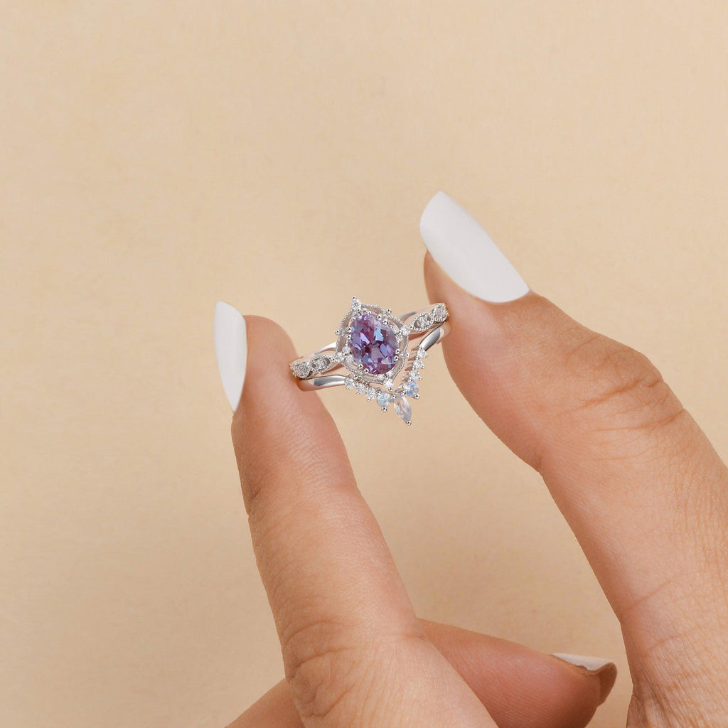 1.5ct Alexandrite Signature Vintage Luna Ring Set 2pcs - Felicegals 丨Wedding ring 丨Fashion ring 丨Diamond ring 丨Gemstone ring