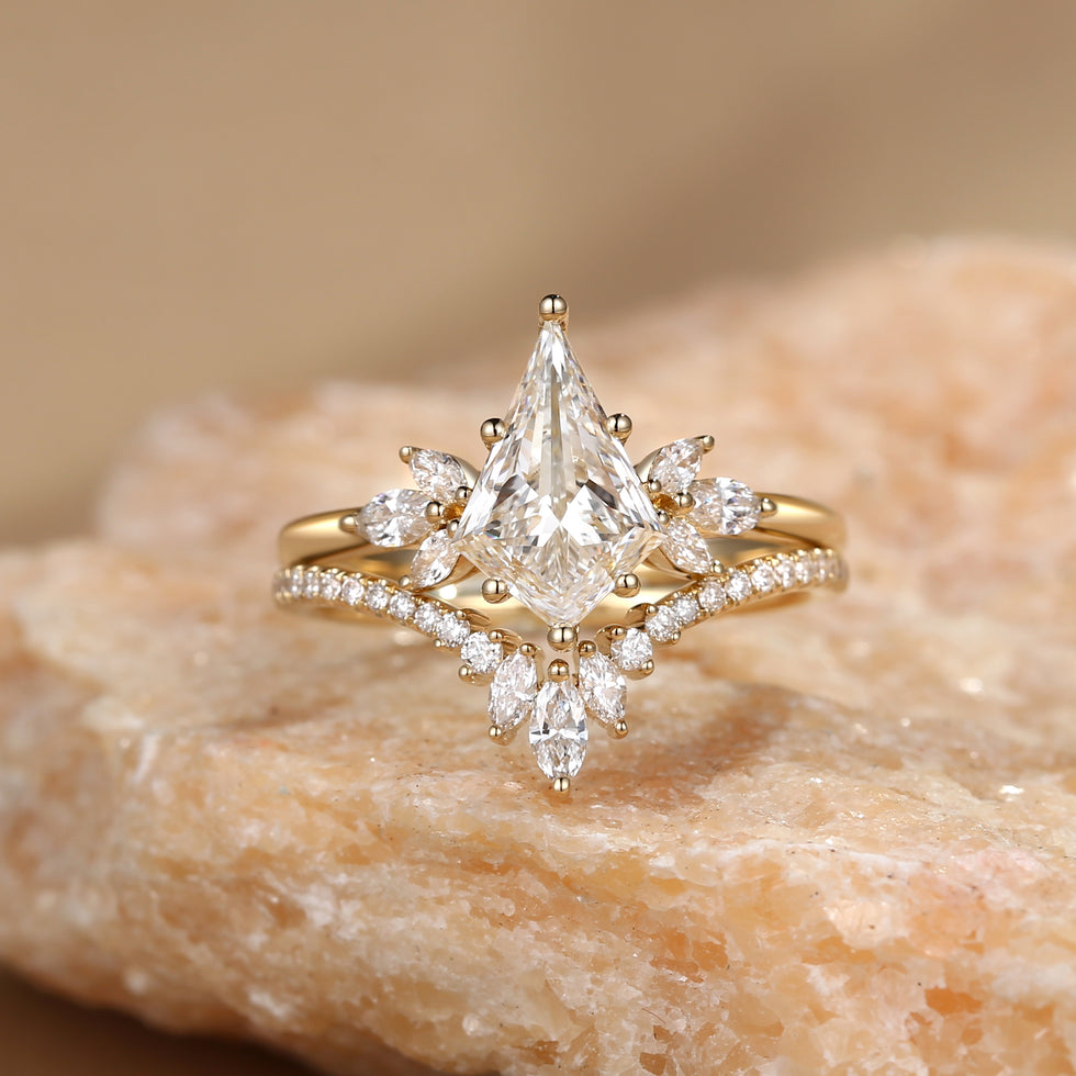 Fairy Ring - Kite Cut Lab Grown Diamond Butterfly Engagement Ring Set 2pcs - Flutter
