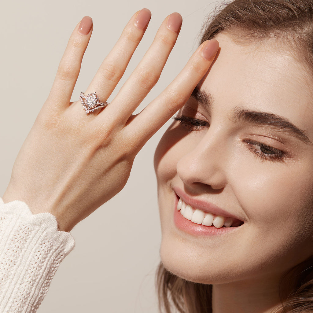 oval engagement rings, bridal sets rings, moissanite rings