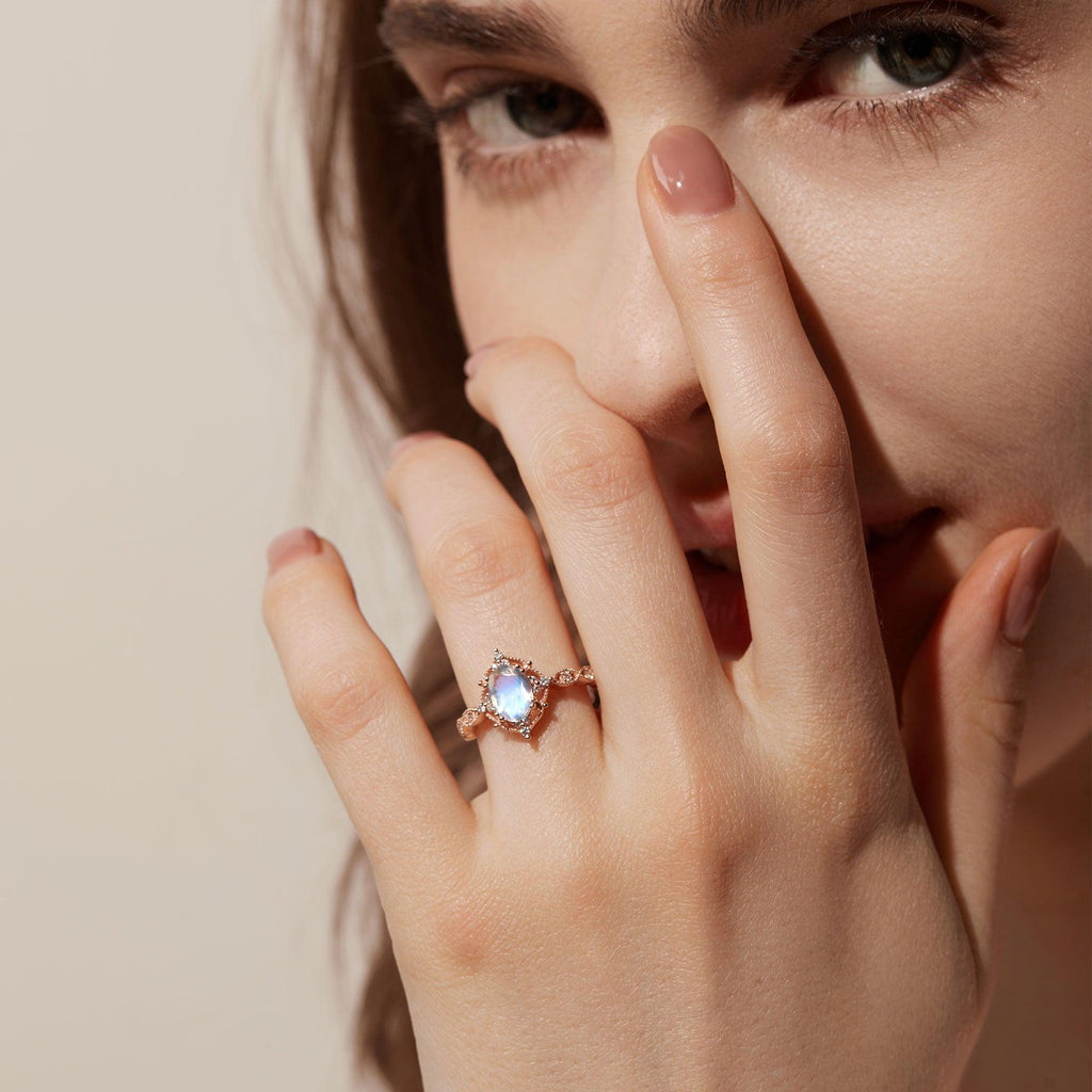 1.5ct Signature Moissanite Vintage Engagement Ring - Felicegals 丨Wedding ring 丨Fashion ring 丨Diamond ring 丨Gemstone ring