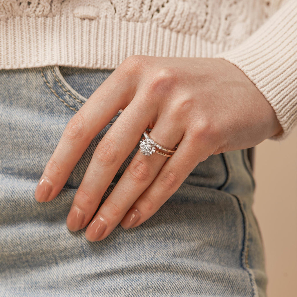 1.0ct Round Moissanite Vintage Halo Floral Ring Set 2pcs - Felicegals 丨Wedding ring 丨Fashion ring 丨Diamond ring 丨Gemstone ring