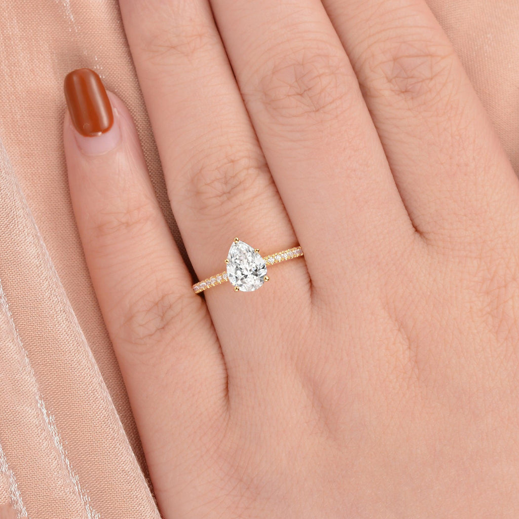 1.5ct Pear Shaped Moissanite Pave Classic Solitaire Ring - Felicegals 丨Wedding ring 丨Fashion ring 丨Diamond ring 丨Gemstone ring