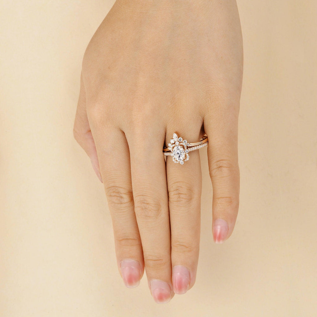 1.5ct Oval Moissanite Art-Deco Cluster Ring Set 2pcs - Felicegals 丨Wedding ring 丨Fashion ring 丨Diamond ring 丨Gemstone ring