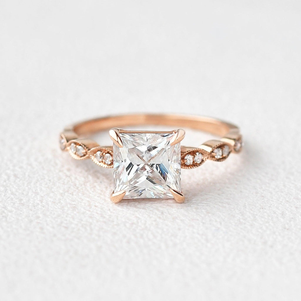 Princess Cut Moissanite White Gold Ring - Felicegals 丨Wedding ring 丨Fashion ring 丨Diamond ring 丨Gemstone ring--Felicegals