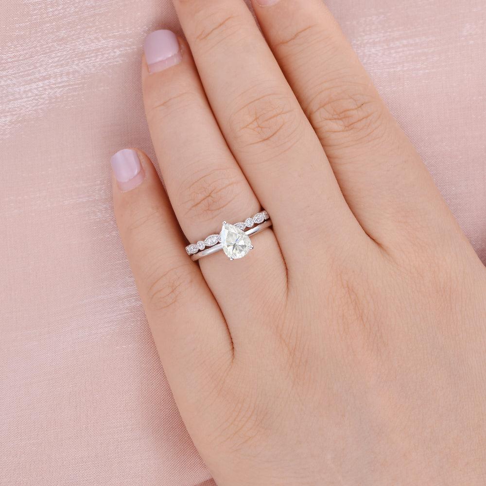 1ct Pear Shaped Moissanite Solitaire Ring Set 2pcs - Felicegals 丨Wedding ring 丨Fashion ring 丨Diamond ring 丨Gemstone ring--Felicegals 丨Wedding ring 丨Fashion ring 丨Diamond ring 丨Gemstone ring