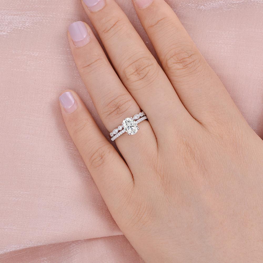 Oval Cut Moissanite Solitaire White Gold Ring Set 2pcs - Felicegals 丨Wedding ring 丨Fashion ring 丨Diamond ring 丨Gemstone ring--Felicegals 丨Wedding ring 丨Fashion ring 丨Diamond ring 丨Gemstone ring