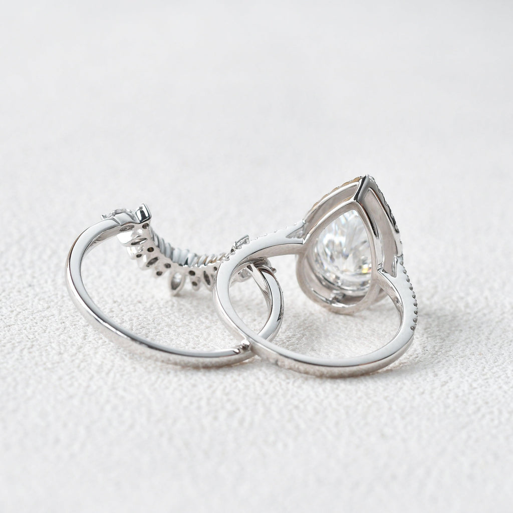 3.5ct Pear Shaped Moissanite White Gold Halo Ring Set 2pcs - Felicegals 丨Wedding ring 丨Fashion ring 丨Diamond ring 丨Gemstone ring--Felicegals 丨Wedding ring 丨Fashion ring 丨Diamond ring 丨Gemstone ring