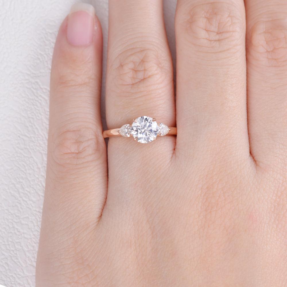 1ct Roundness Moissanite Rose Gold Ring - Felicegals
