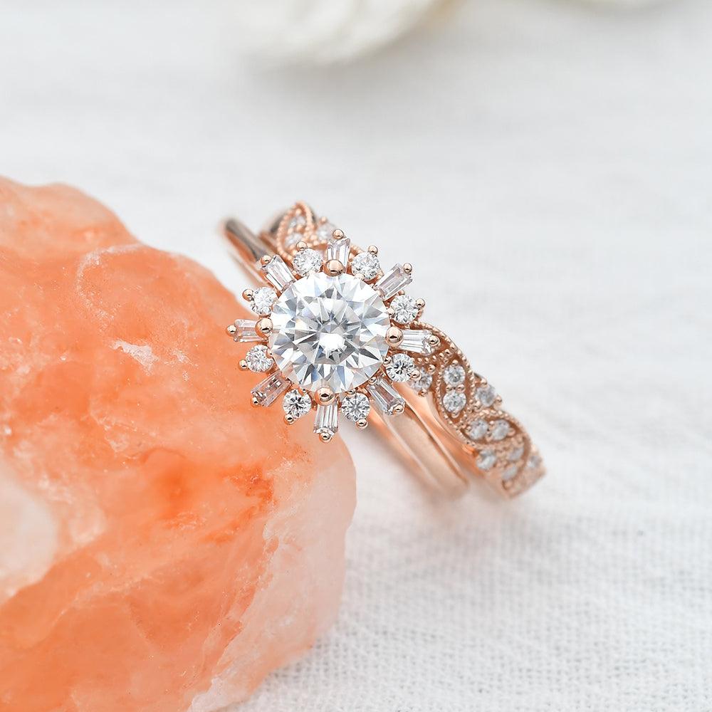 Moissanite Halo Yellow Gold Inspired Ring Set 2pcs - Felicegals 丨Wedding ring 丨Fashion ring 丨Diamond ring 丨Gemstone ring--Felicegals