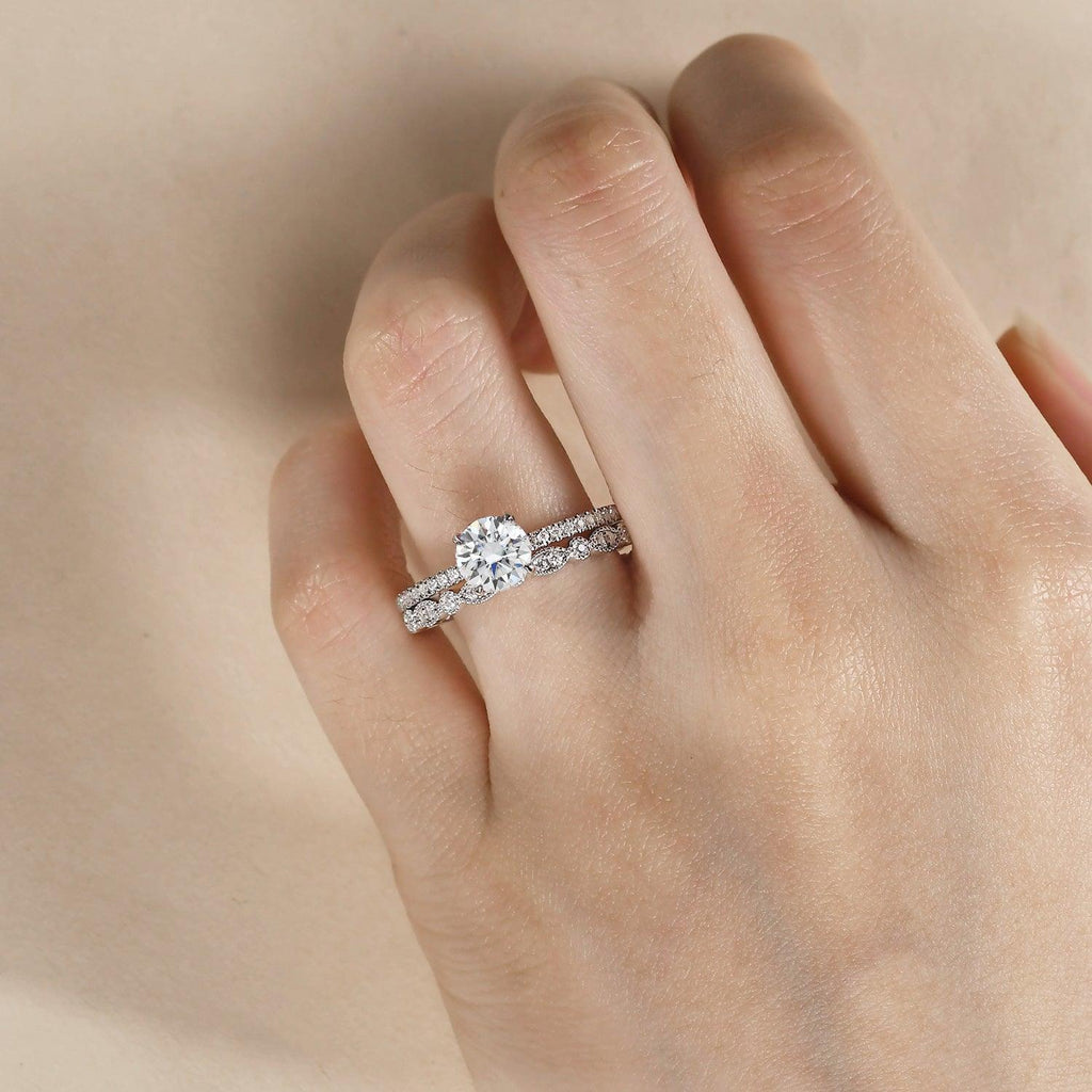 1.0ct Round Cut Moissanite 4 Prongs Gold Ring Set 2pcs - Felicegals 丨Wedding ring 丨Fashion ring 丨Diamond ring 丨Gemstone ring