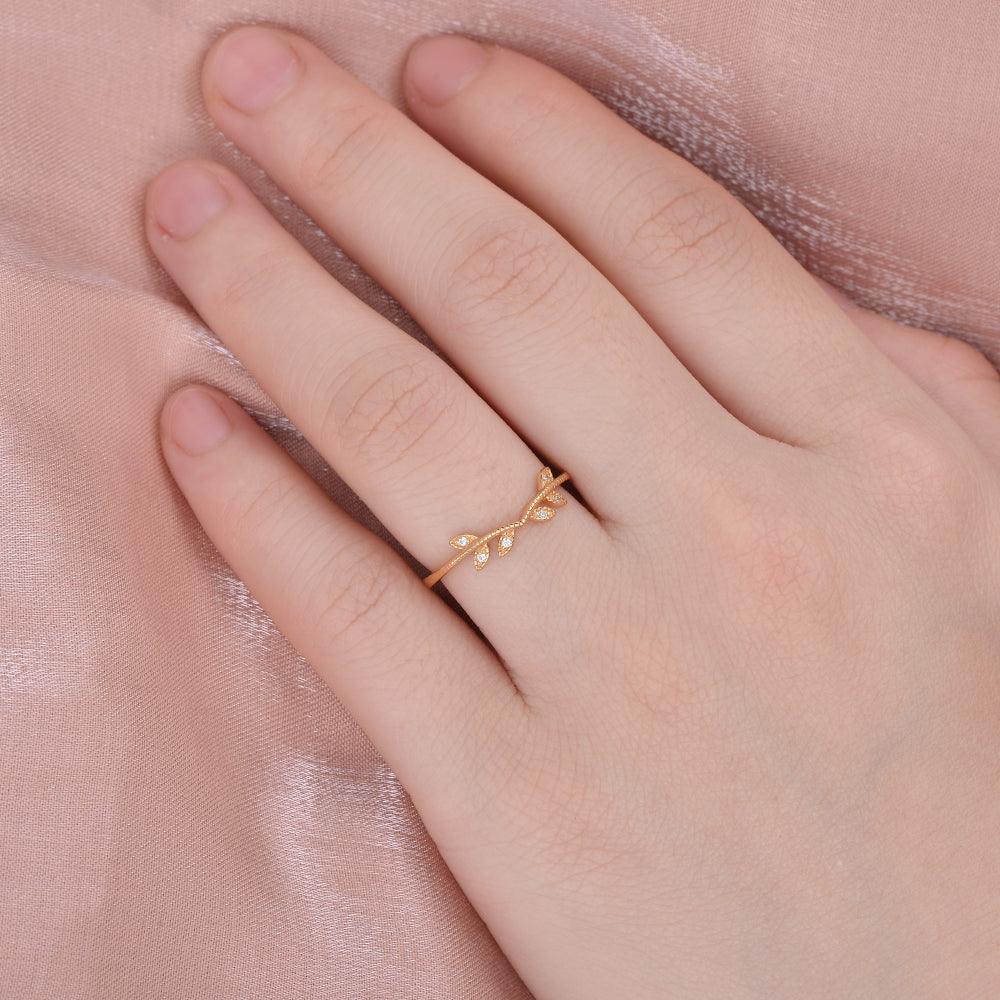 Vine Leaf Moissanite Yellow Gold Wedding Band - Felicegals 丨Wedding ring 丨Fashion ring 丨Diamond ring 丨Gemstone ring--Felicegals