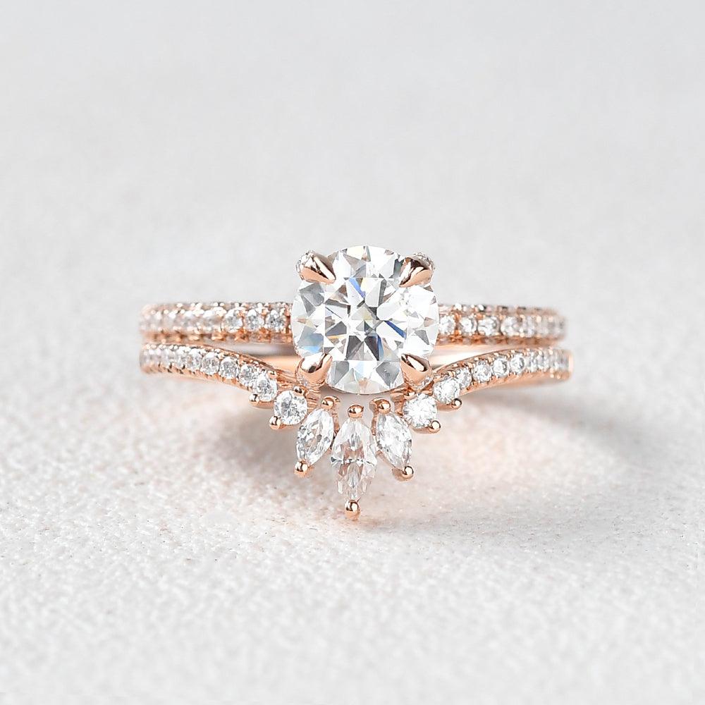 Felicegals Round Cut Moissanite Gold Ring Set 2pcs - Felicegals 丨Wedding ring 丨Fashion ring 丨Diamond ring 丨Gemstone ring--Felicegals 丨Wedding ring 丨Fashion ring 丨Diamond ring 丨Gemstone ring