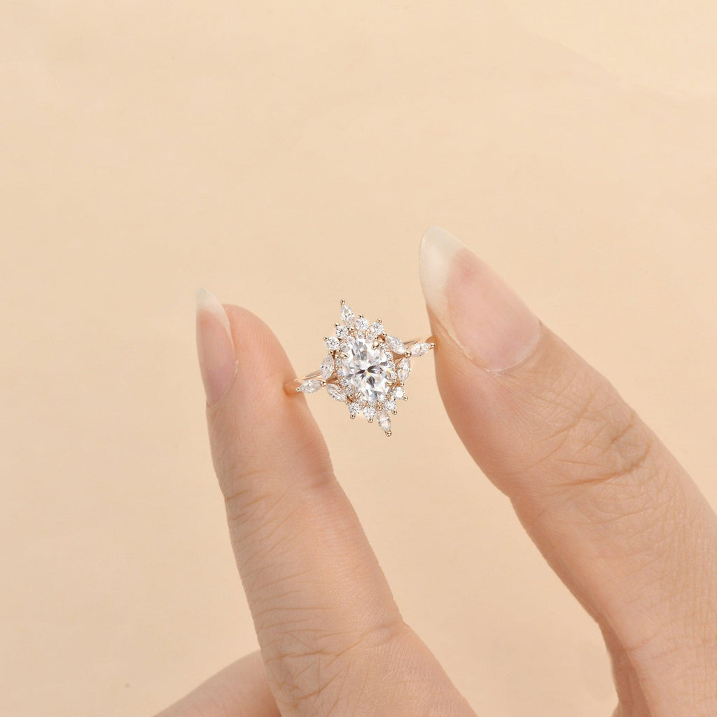 1.0ct Oval Moissanite Floral Vintage Ring - Felicegals 丨Wedding ring 丨Fashion ring 丨Diamond ring 丨Gemstone ring