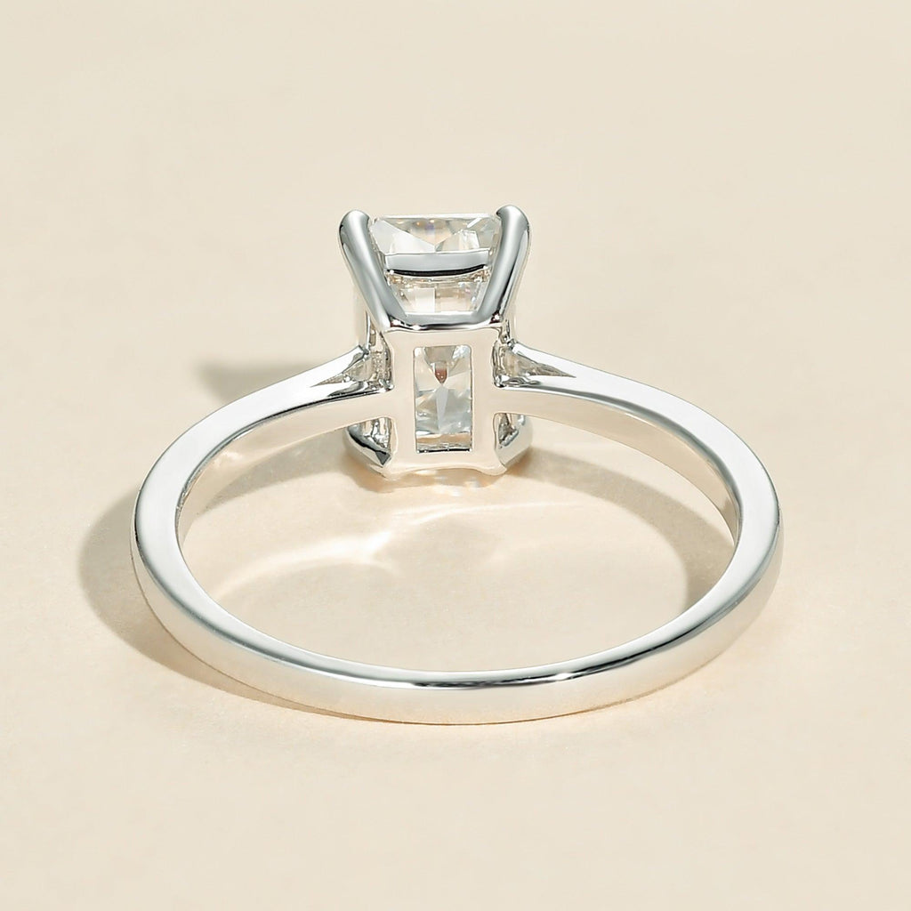2.0ct Baguette Cut Moissanite Classic Solitaire Ring - Felicegals 丨Wedding ring 丨Fashion ring 丨Diamond ring 丨Gemstone ring