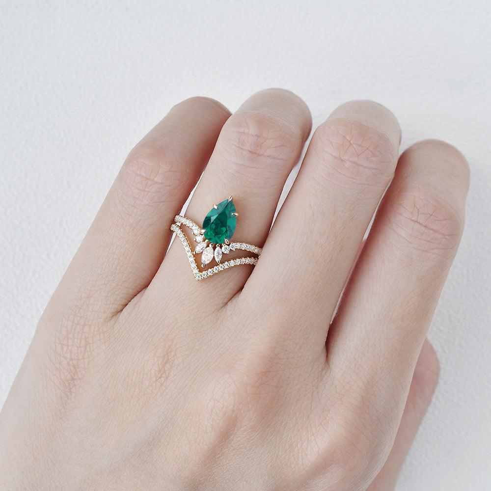 Pear Shaped Emerald Yellow Gold Ring Set 2pcs - Felicegals 丨Wedding ring 丨Fashion ring 丨Diamond ring 丨Gemstone ring--Felicegals