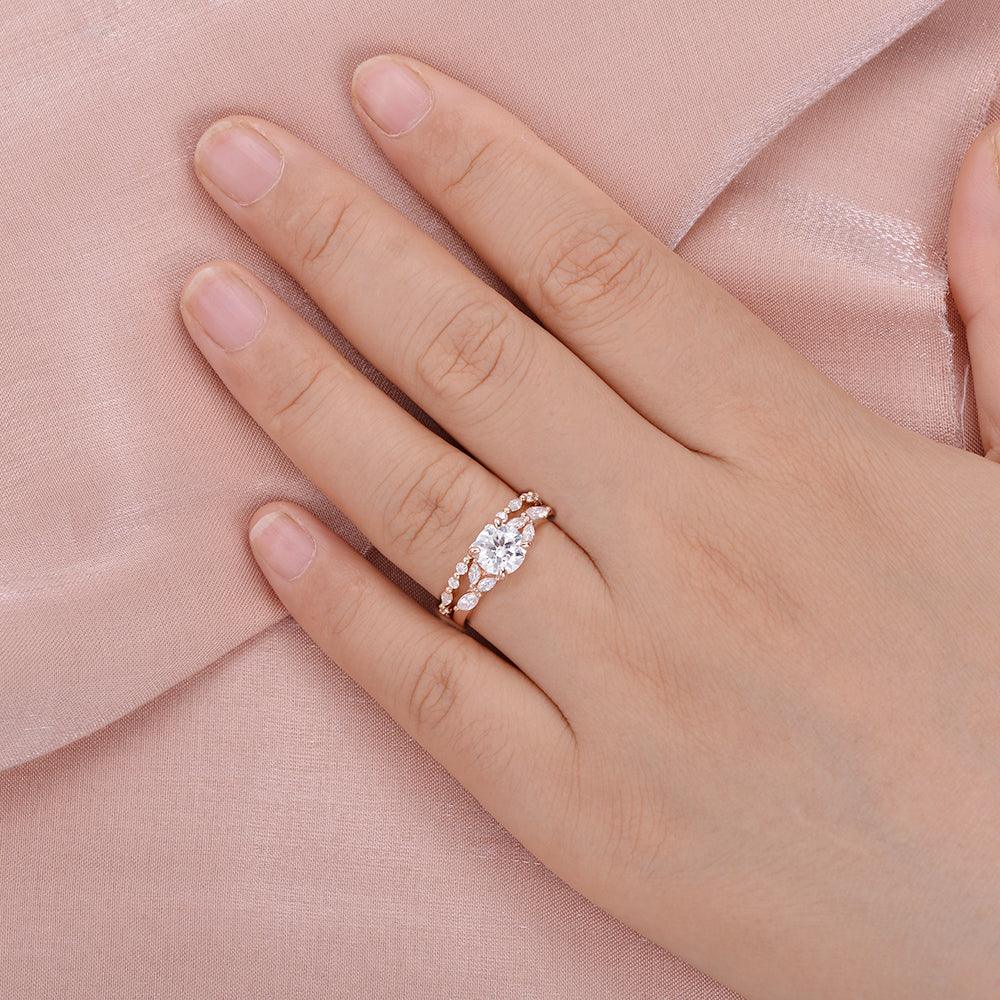 Felicegals 1ct Round Cut Moissanite Cluster Ring Set 2pcs - Felicegals 丨Wedding ring 丨Fashion ring 丨Diamond ring 丨Gemstone ring-Jewelry-Felicegals
