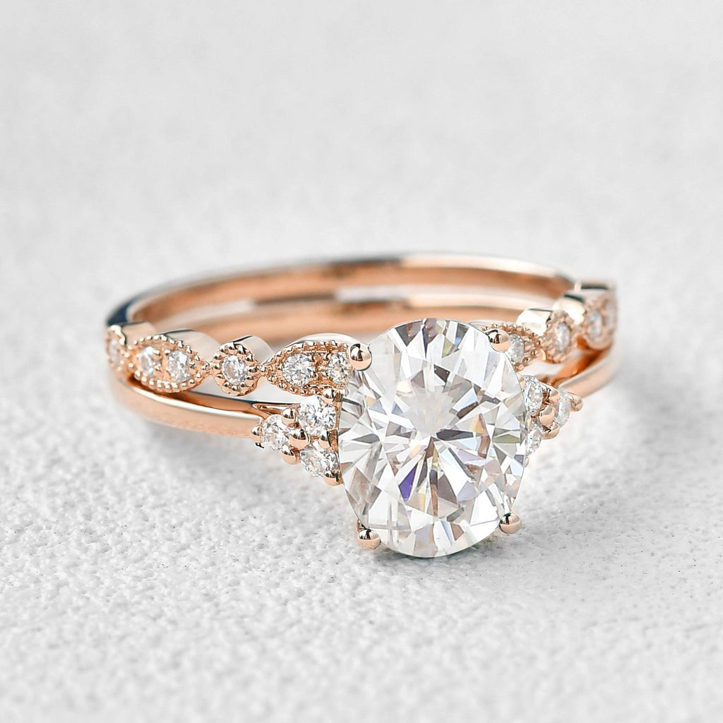 2.0ct Oval Cut Moissanite Vintage Cluster Ring Set 2pcs - Felicegals 丨Wedding ring 丨Fashion ring 丨Diamond ring 丨Gemstone ring