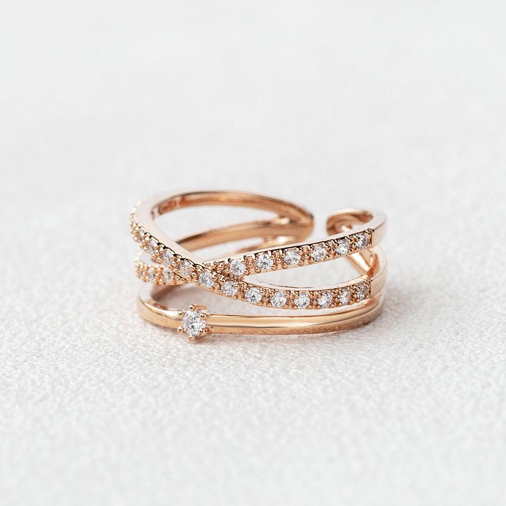 Criss Cross Moissanite Wedding Band - Felicegals 丨Wedding ring 丨Fashion ring 丨Diamond ring 丨Gemstone ring--Felicegals 丨Wedding ring 丨Fashion ring 丨Diamond ring 丨Gemstone ring