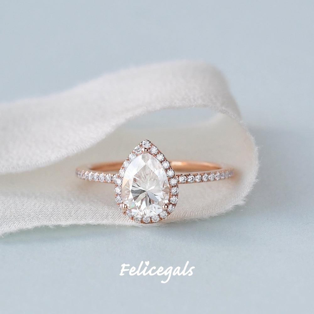 Aura pear-shaped moissanite wedding ring - Felicegals